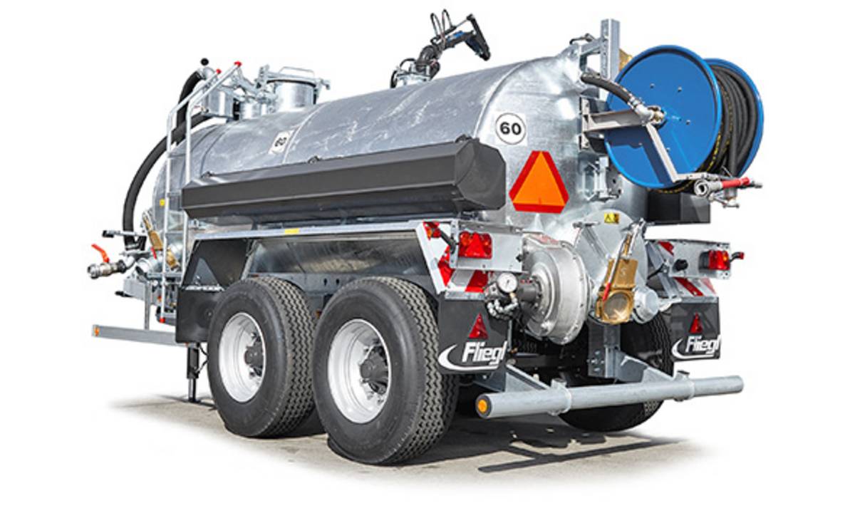 WASSERFÄSSER ANHÄNGER